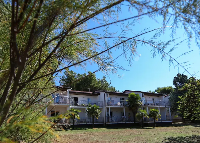 Park za odmor Ai Pini 3*