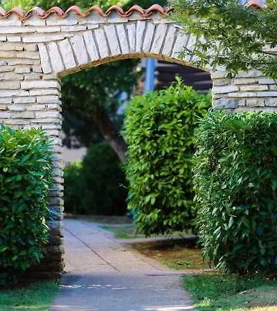 Ai Pini Üdülőpark