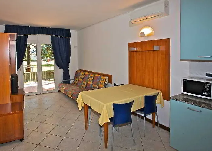 梅杜林艾皮妮假日公园 假日公园 3*